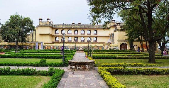 abheda mahal