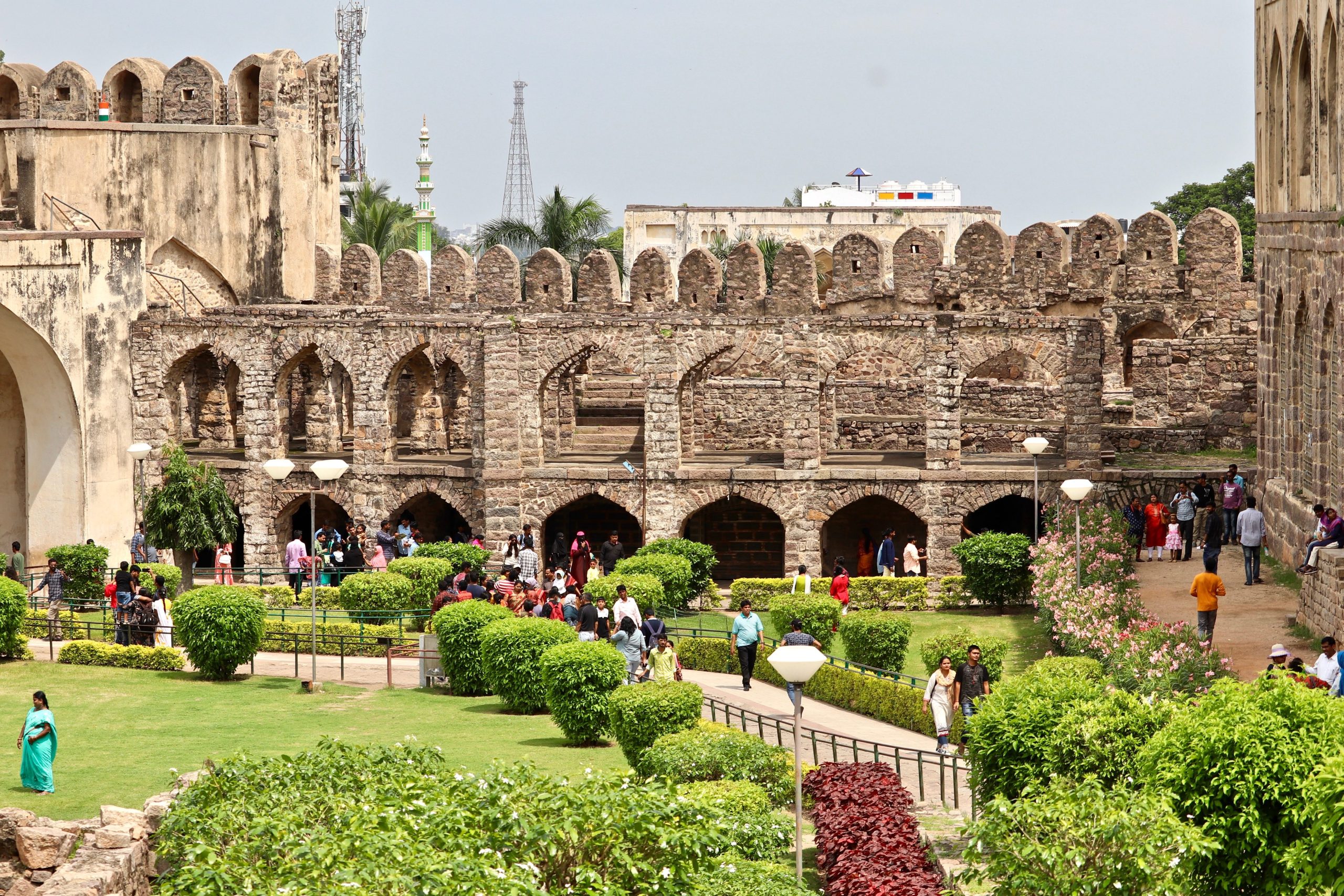 bala hissar darwaza scaled