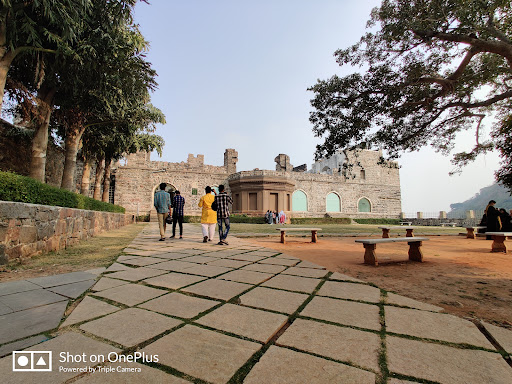 Kondapalli Fort