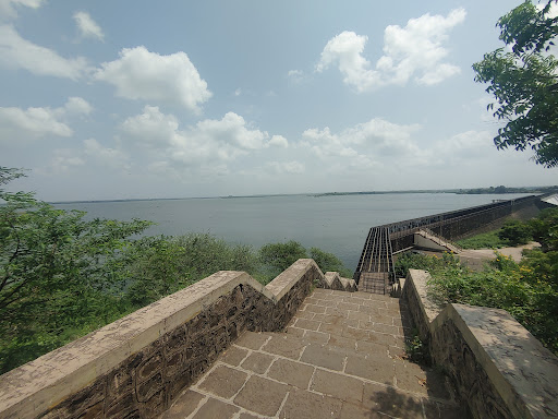 Aji Dam Viewpoint