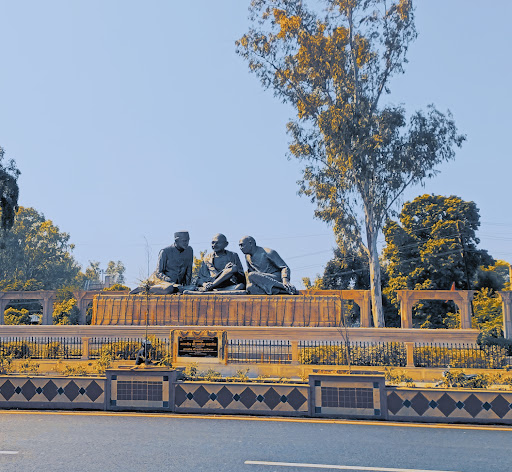 trimurti place