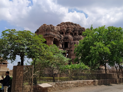 Sahasrabahu Twin Temples