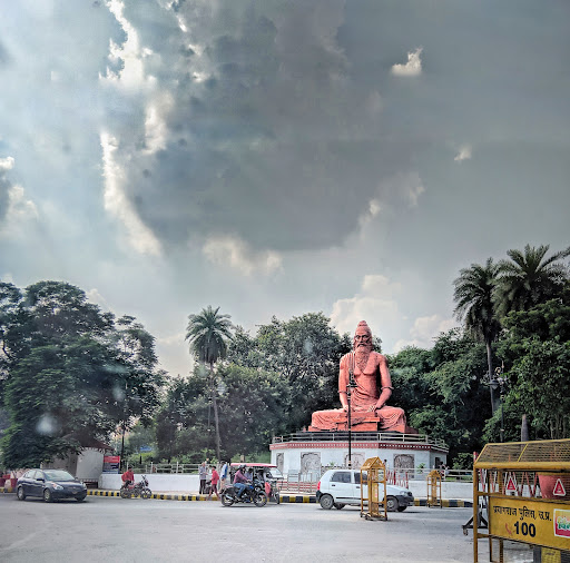 Bhardwaj Park