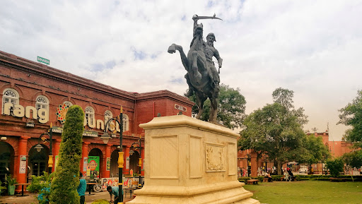 Statue of Jarnail Hari Singh Nalwa