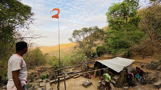 Pataleshwar mandir