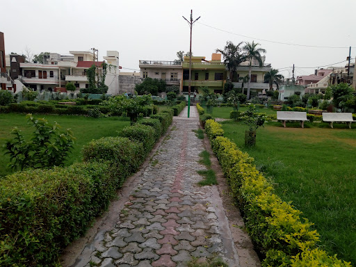Vibhav Nagar Central Park