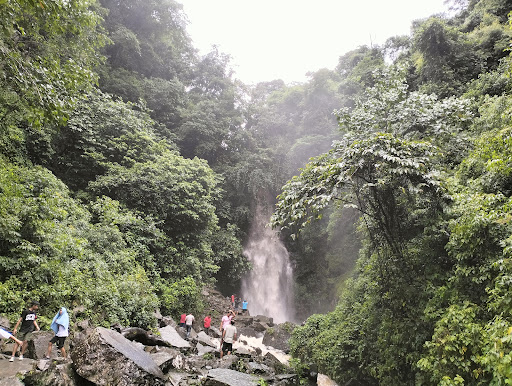 Sadu chiru waterfalls