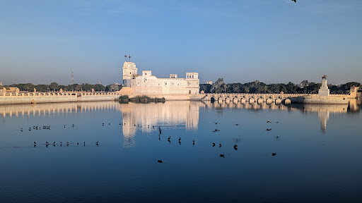 Ranmal Lake Parking Area (Gate No.1)