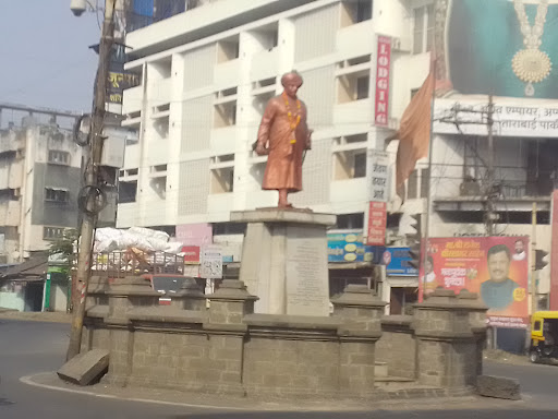 Rajaram maharaj statue