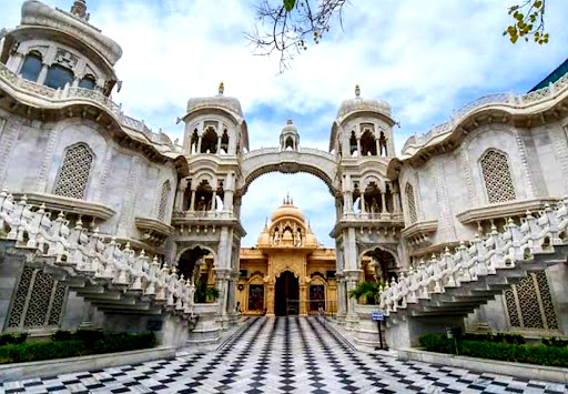 Sri Sri Krishna Balaram Mandir (ISKCON Vrindavan)