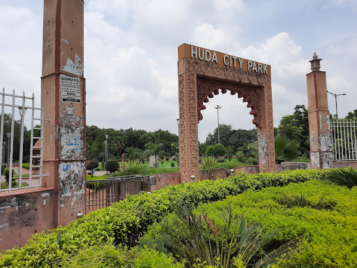 HUDA CITY PARK