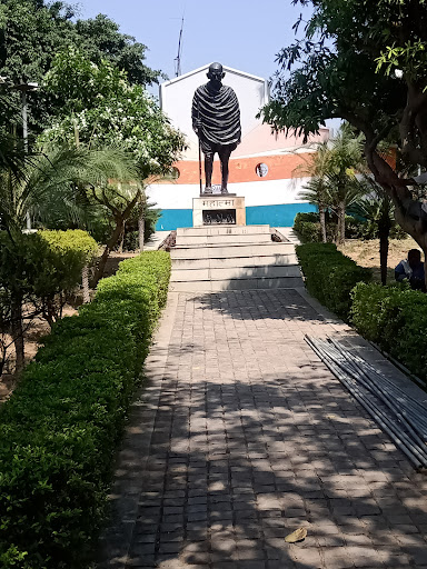 D Park