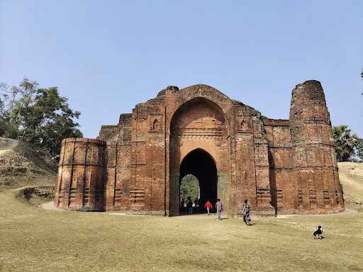 Dakhil Darwaza