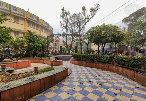 Maldar Uthon (Malda Dist Judge Banglow)