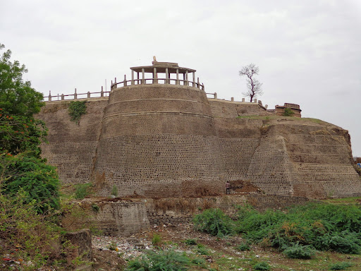 Akola Fort (Asad Gadh)