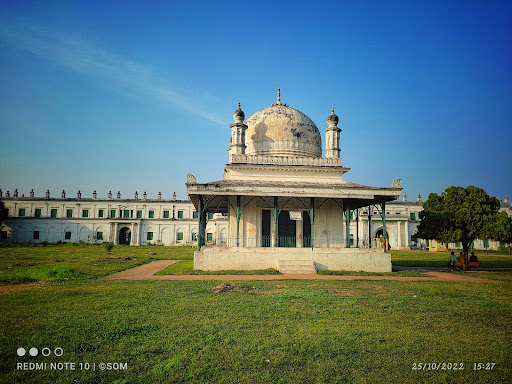 Hazarduari Palace & Museum
