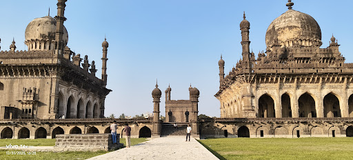 Sath Kabar, tombs of Afzal Khan's 63 wives