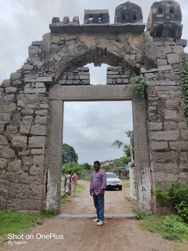 Molangur Fort Entrance