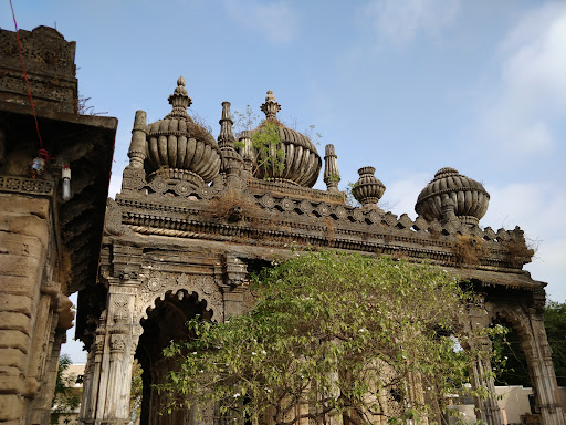 Tombs Of The Babi Kings