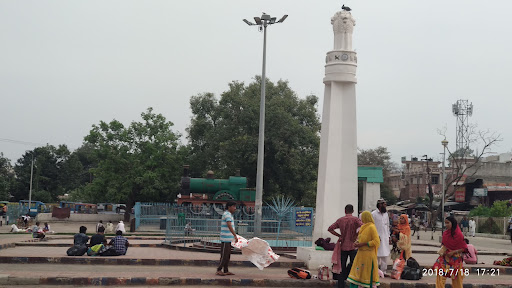 Vintage Steam Engine