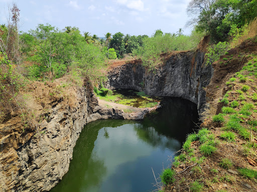 Chinkili Mada Cave