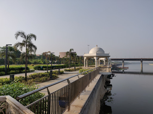 Gomti Riverfront Park