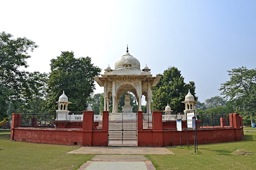 Victoria Memorial, Lucknow