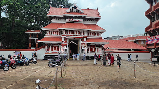 Paramekkavu Bhagavathi Temple Thrissur