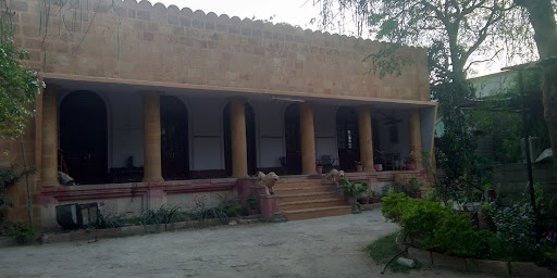 Palace of Gond King - Deogad Fort