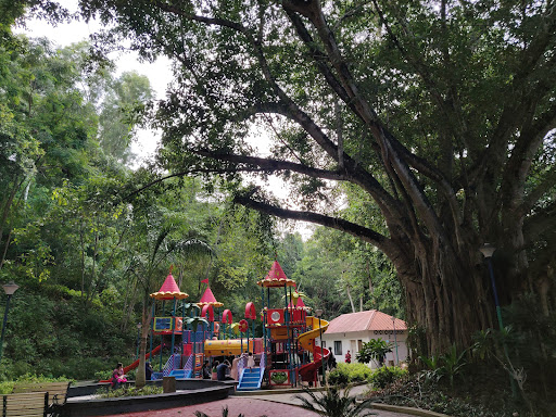 Akkulam Tourist Village