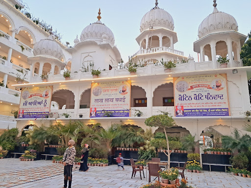 Gurdwara Bal Leela Maini Sangat