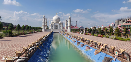 Lal Qila model, people's mall bhopal