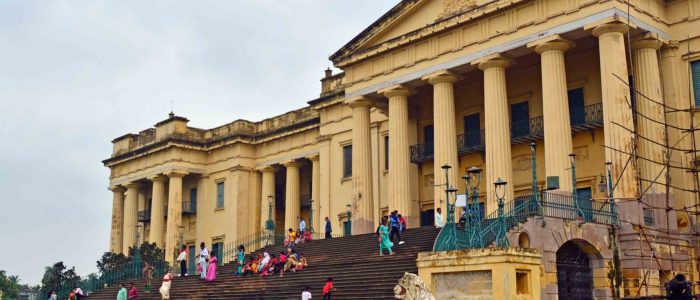 hazarduari palace museum