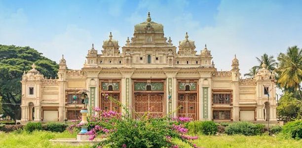 jaganmohana palace sri jayachamarajendra art gallery and auditorium
