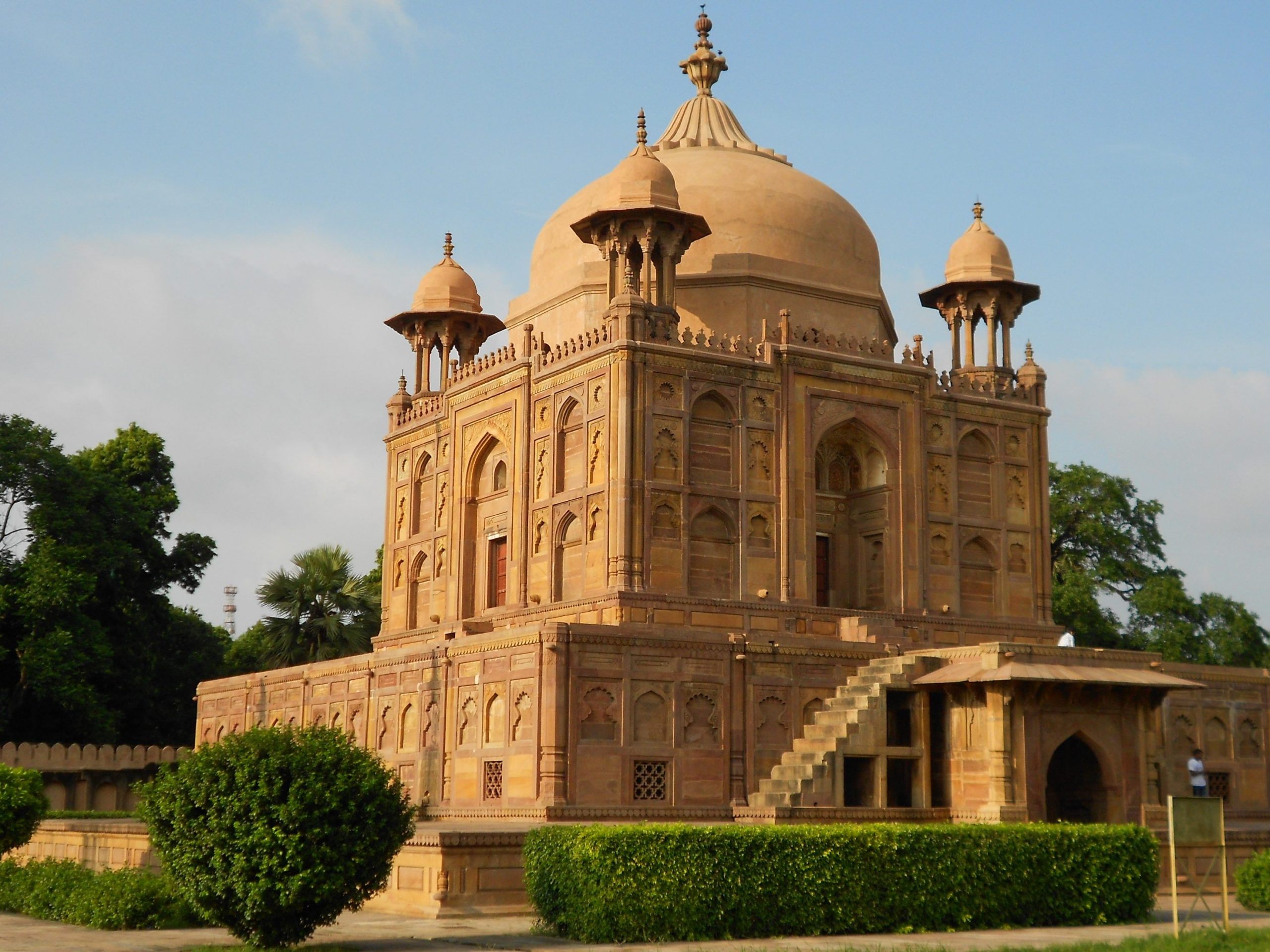 khusro bagh prayagraj scaled