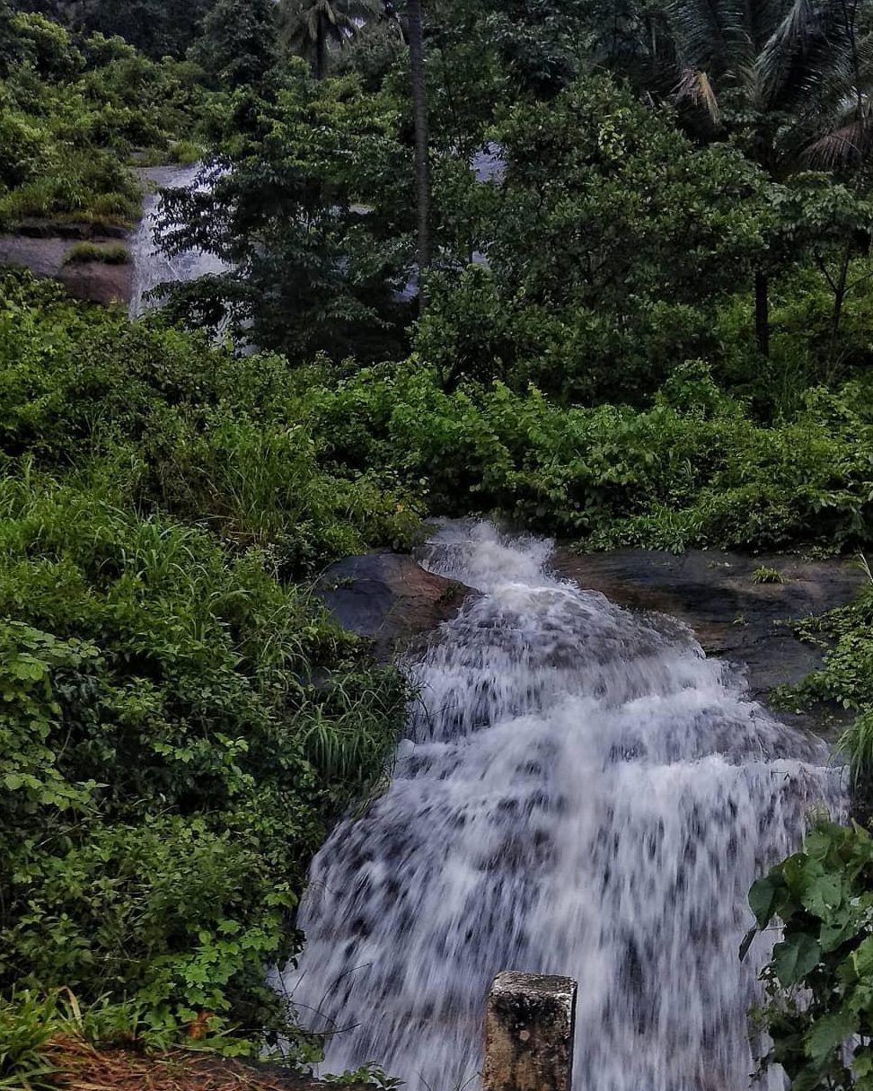 kurangan chola waterfalls