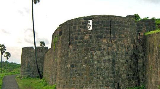 madh fort