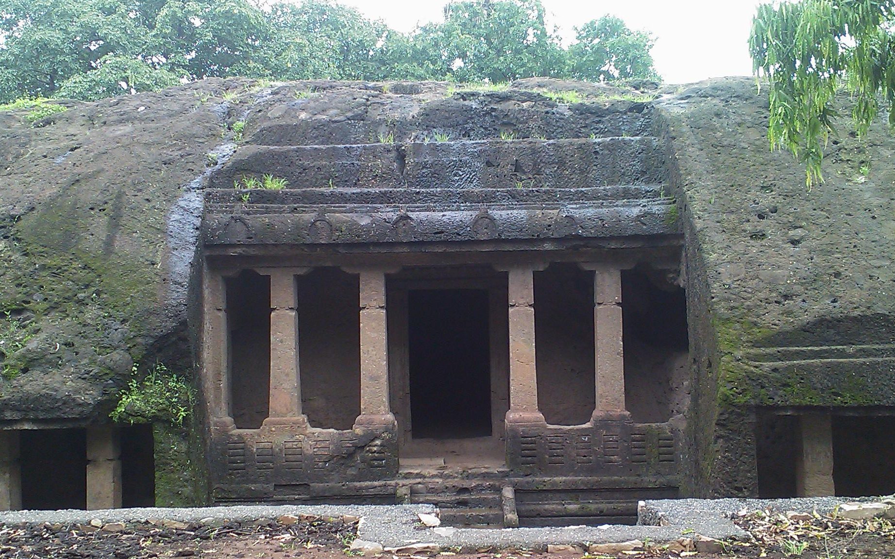 mahakali caves