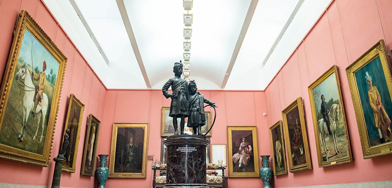 maharaja fatehsinh museum