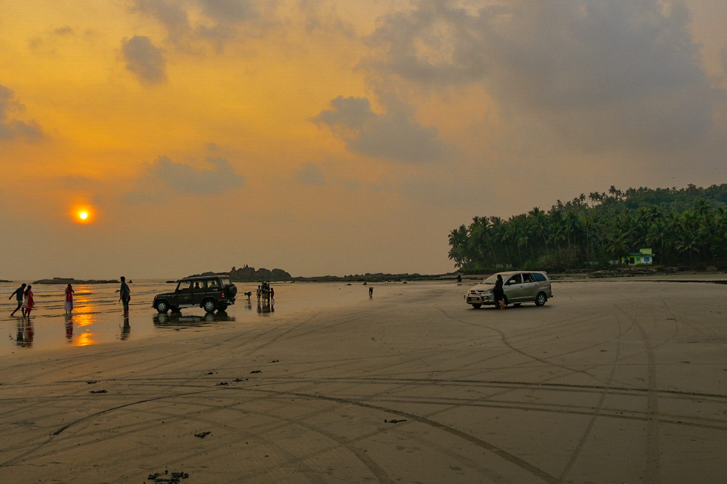 muzhappilangad drive in beach