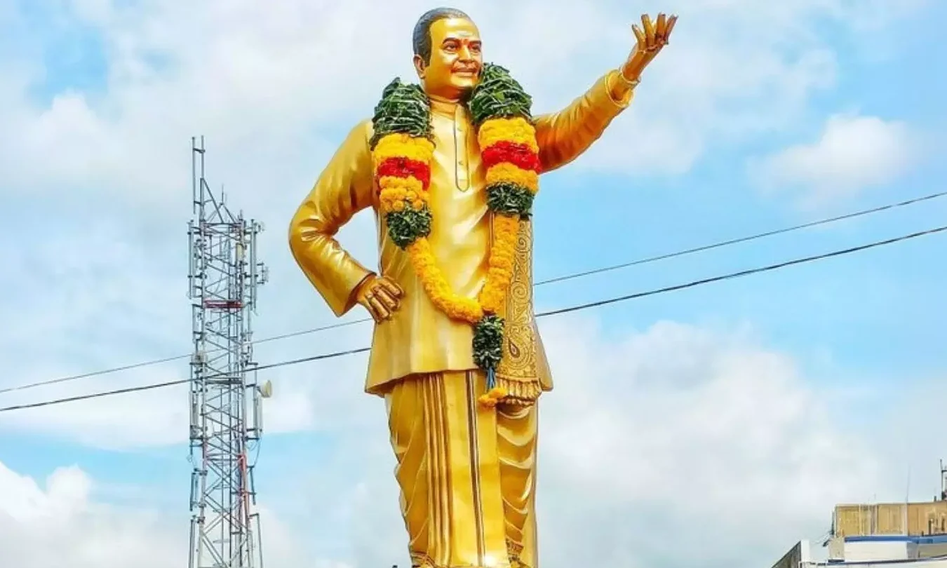 ntr statue