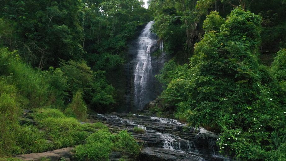 paloorkotta waterfalls