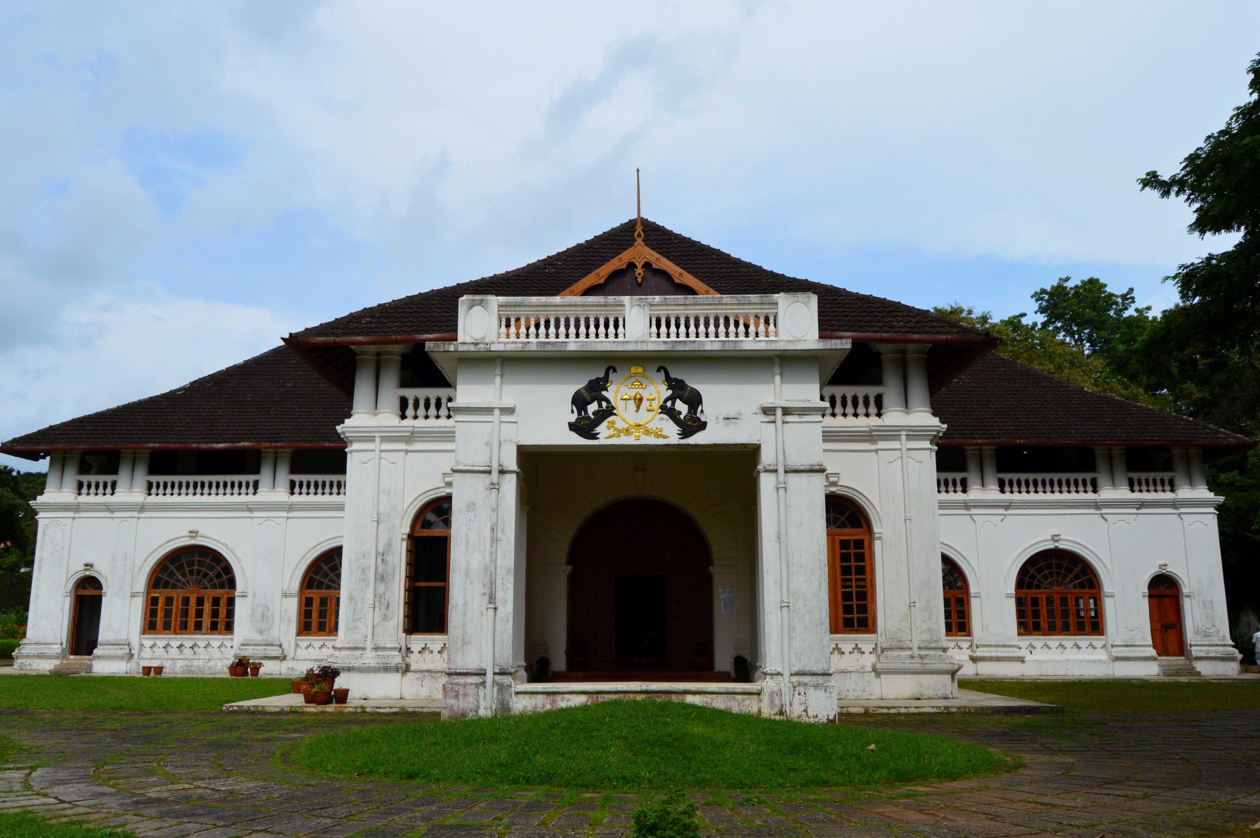 sakthan thampuran palace scaled