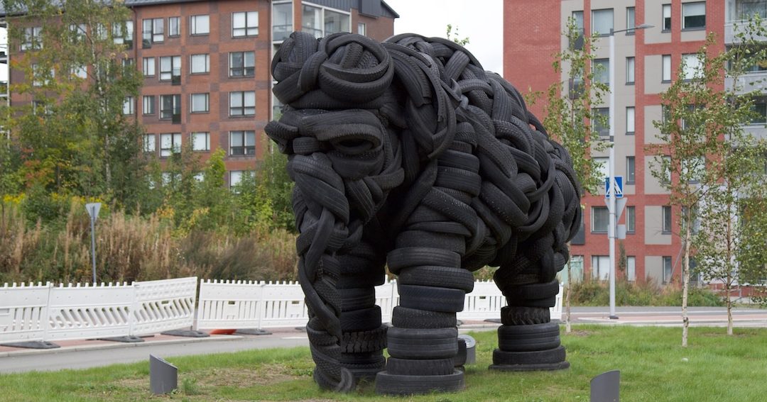 scrap tyre elephant structure