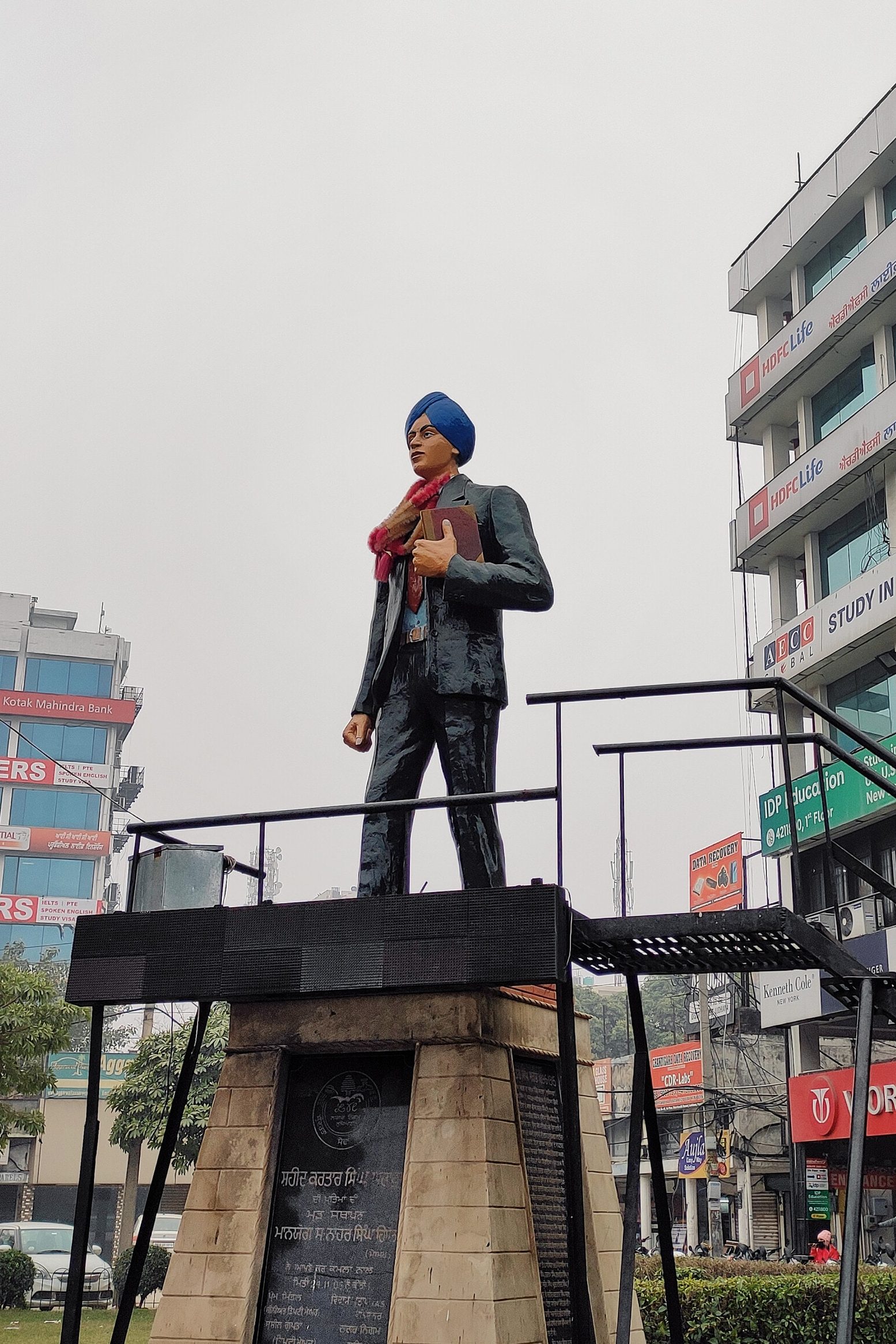 shaheed kartar singh sarabha statue