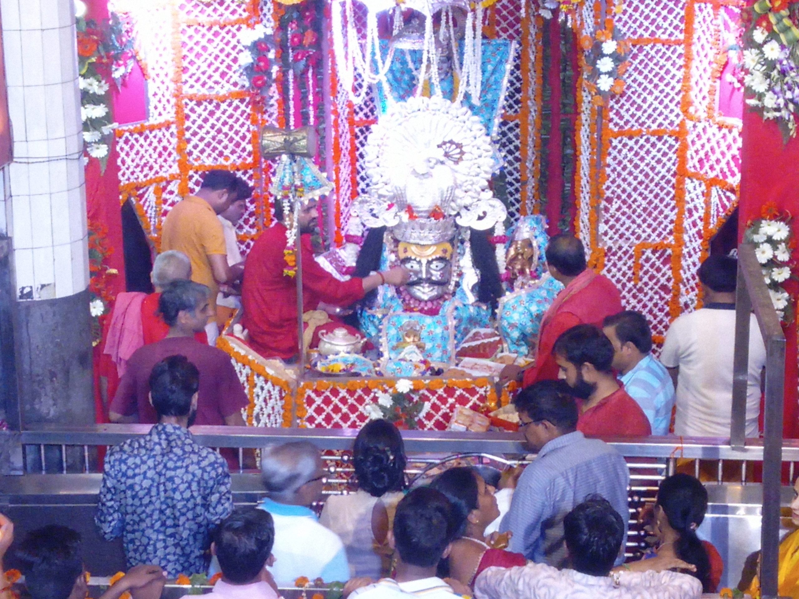 shri mankameshwar mahadev mandir scaled