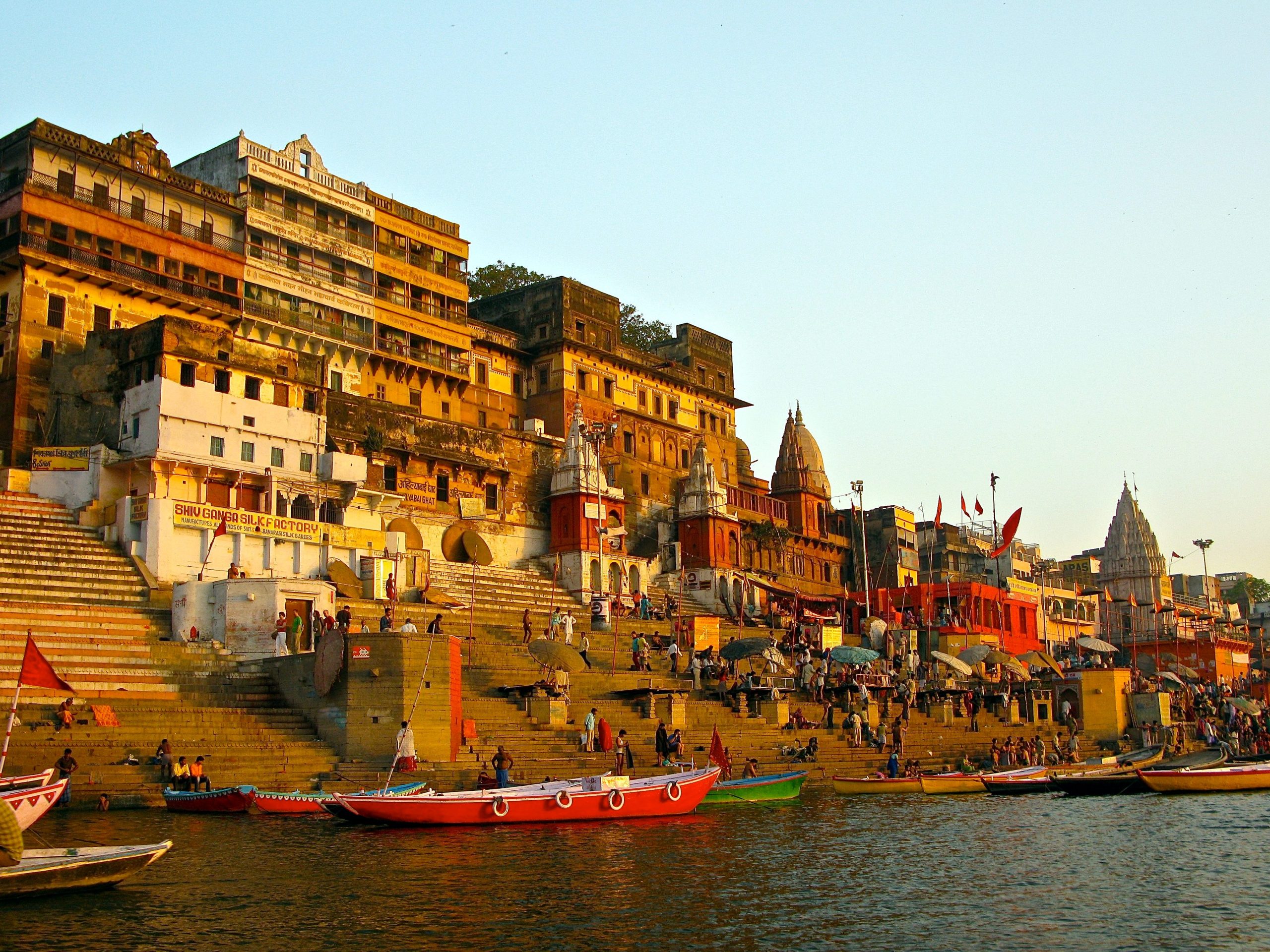 the best attractions en varanasi scaled