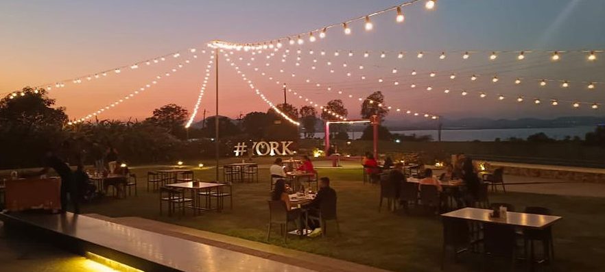 york winery tasting room